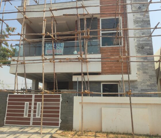 G+1 5Bhk Independent house Chowdariguda pocharam