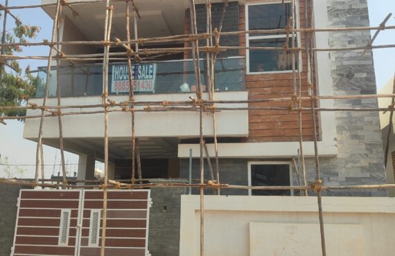 G+1 5Bhk Independent house Chowdariguda pocharam